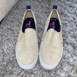 Sperry slip on shoes